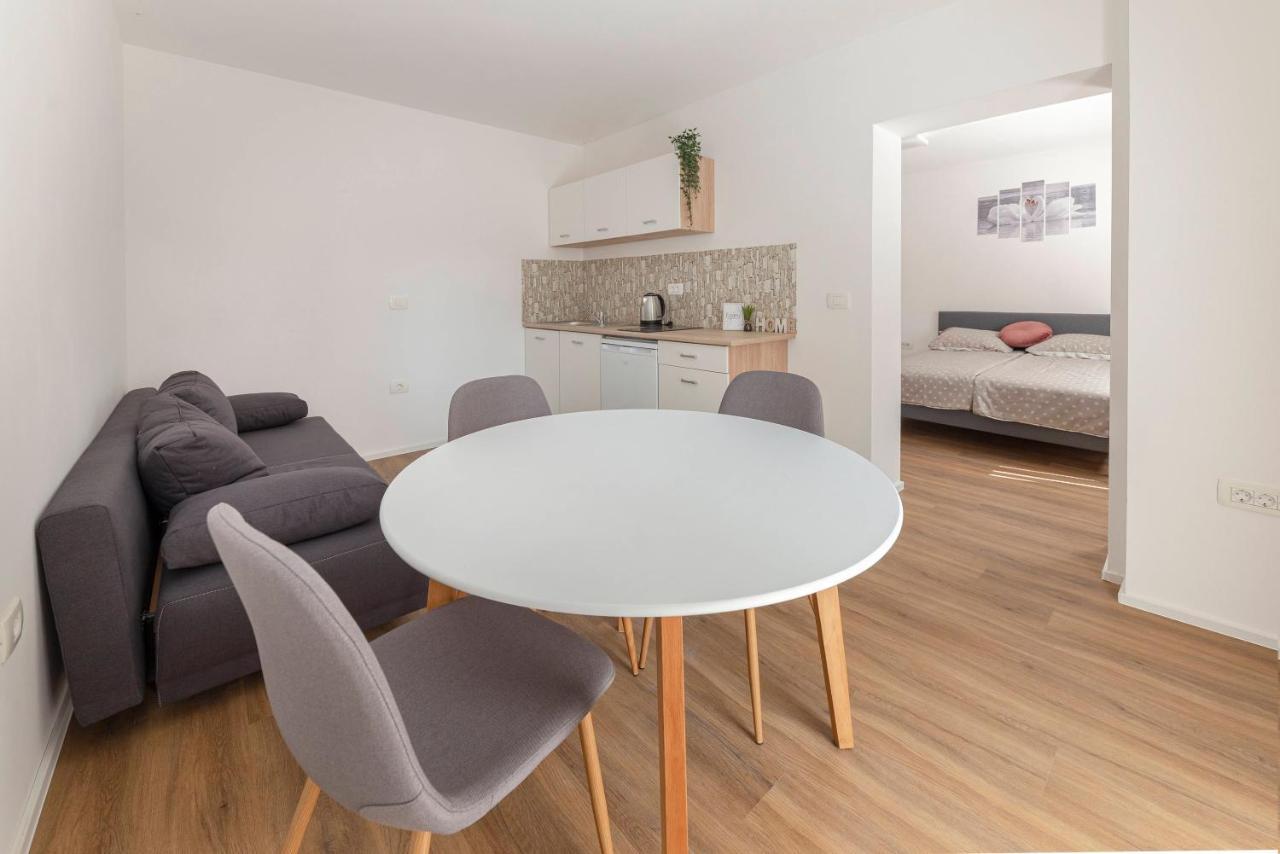 Berni Apartment *