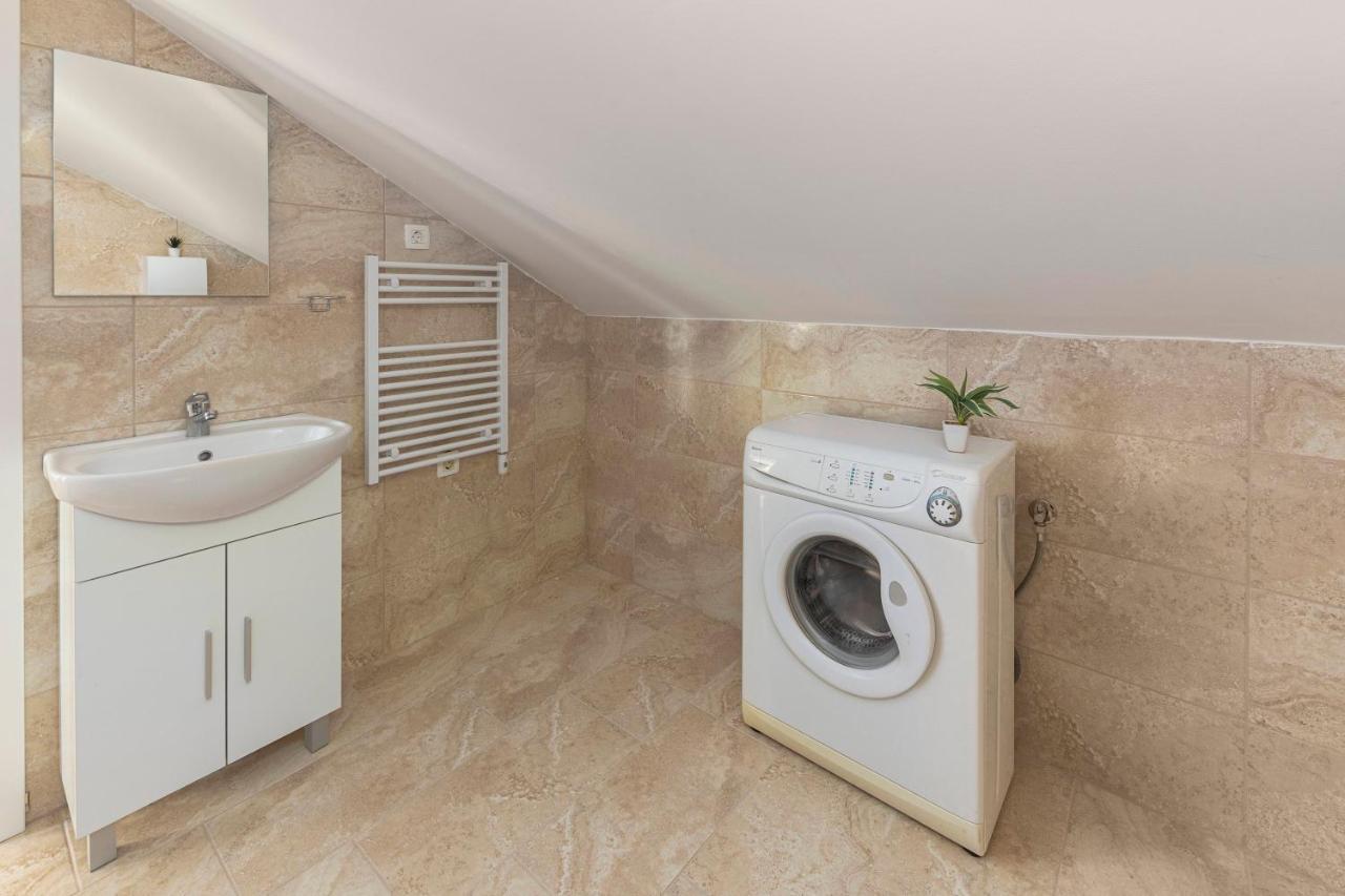Berni Apartment